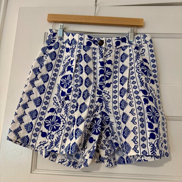 Boden Sienna Linen Shirt & Short -Ivory, Ornate Border, 10 - Picture 6 of 11